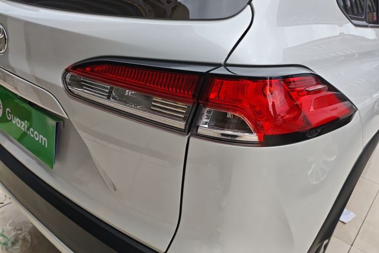 Used Toyota Corolla Cross 2024 2.0L Elite Edition Exterior 3