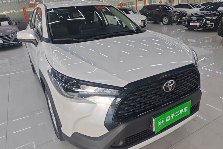 Used Toyota Corolla Cross 2024 2.0L Pioneer Edition Front Right 45 Deg