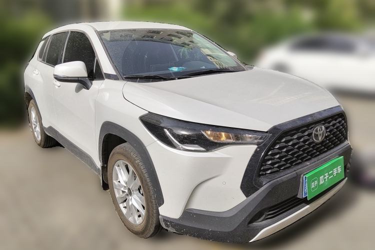 Used Toyota Corolla Cross 2024 2.0L Pioneer Edition Front Right 45 Deg
