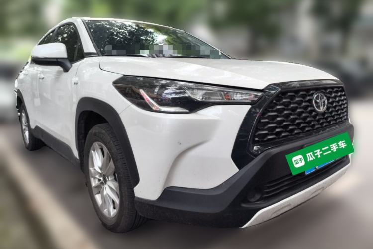 Used Toyota Corolla Cross 2024 2.0L Smart Electric Hybrid Dual-Engine Pioneer Edition Front Right 45 Deg