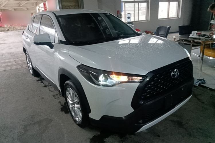 Used Toyota Corolla Cross 2024 2.0L Pioneer Edition Front Right 45 Deg