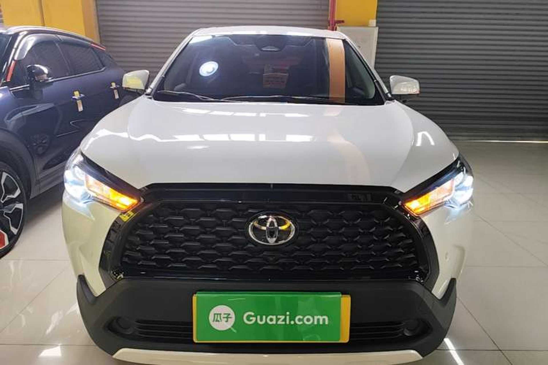 Used Toyota Corolla Cross 2024 2.0L Smart Electric Hybrid Dual-Engine Pioneer Edition Front