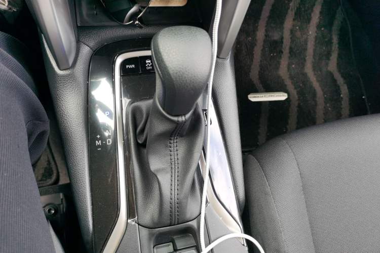 Used Toyota Corolla Cross 2024 2.0L Pioneer Edition Gear Lever