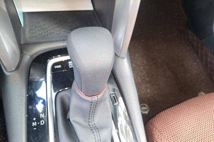 Used Toyota Corolla Cross 2024 2.0L Pioneer Edition Gear Lever
