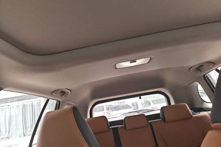 Used Toyota Corolla Cross 2024 2.0L Elite Edition Headliner