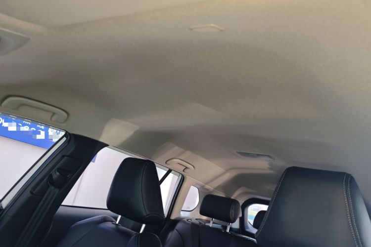 Used Toyota Corolla Cross 2024 2.0L Smart Electric Hybrid Dual-Engine Pioneer Edition Headliner