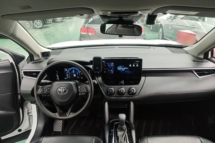 Used Toyota Corolla Cross 2024 2.0L Pioneer Edition Headliner