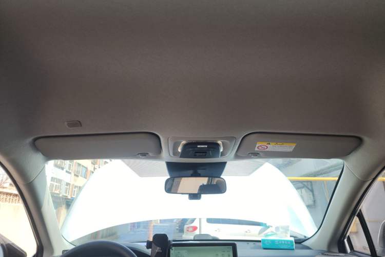 Used Toyota Corolla Cross 2024 2.0L Smart Electric Hybrid Dual-Engine Pioneer Edition Headliner