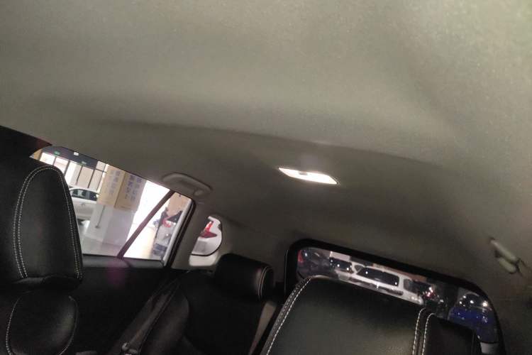 Used Toyota Corolla Cross 2024 2.0L Smart Electric Hybrid Dual-Engine Pioneer Edition Headliner