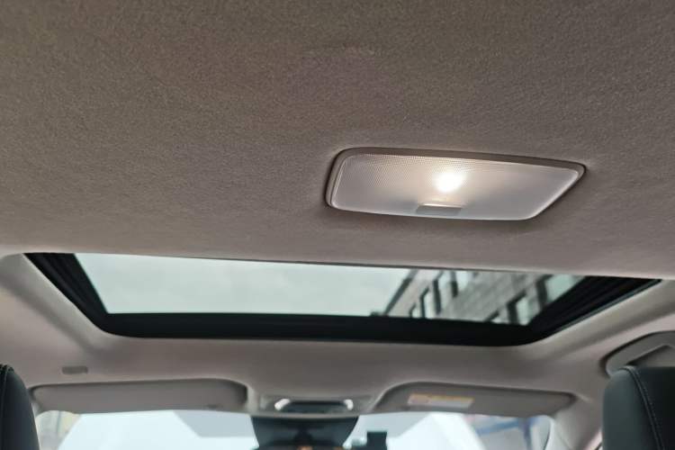 Used Toyota Corolla Cross 2024 2.0L Elite Edition Headliner