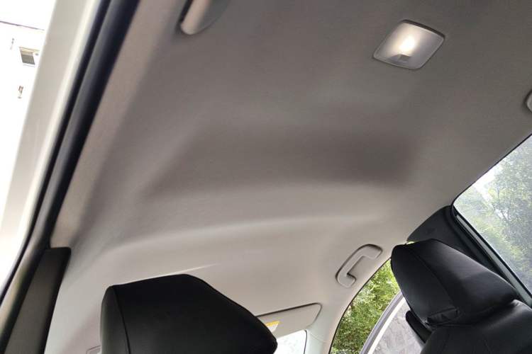 Used Toyota Corolla Cross 2024 2.0L Pioneer Edition Headliner