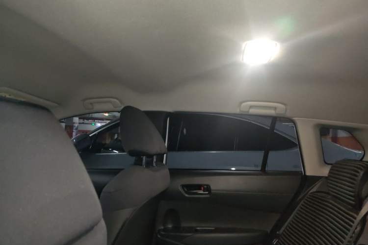 Used Toyota Corolla Cross 2024 2.0L Smart Electric Hybrid Dual-Engine Pioneer Edition Headliner