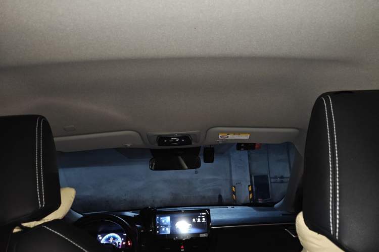 Used Toyota Corolla Cross 2024 2.0L Flagship Edition Headliner