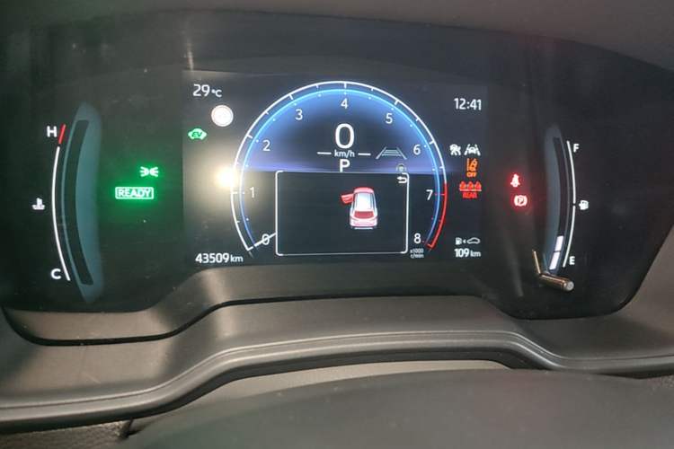 Used Toyota Corolla Cross 2024 2.0L Smart Electric Hybrid Dual-Engine Pioneer Edition Instrument Cluster