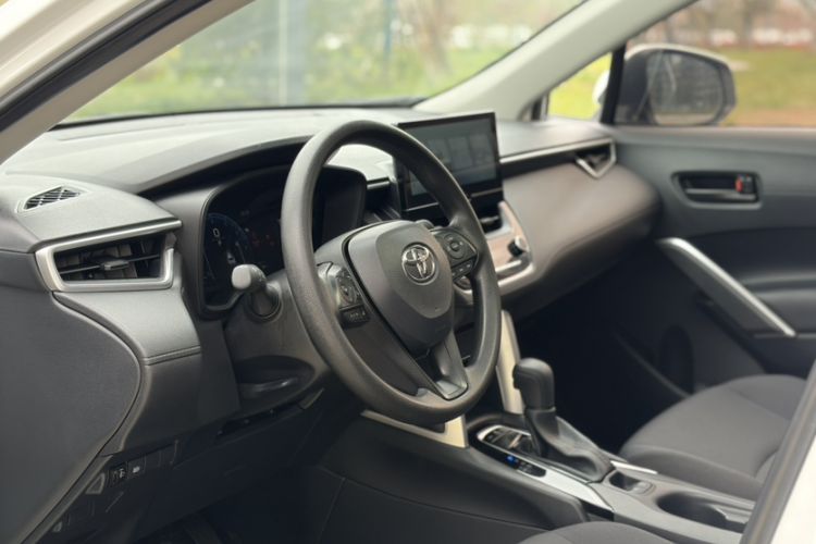 Used Toyota Corolla Cross 2024 2.0L Elite Edition Interior 1