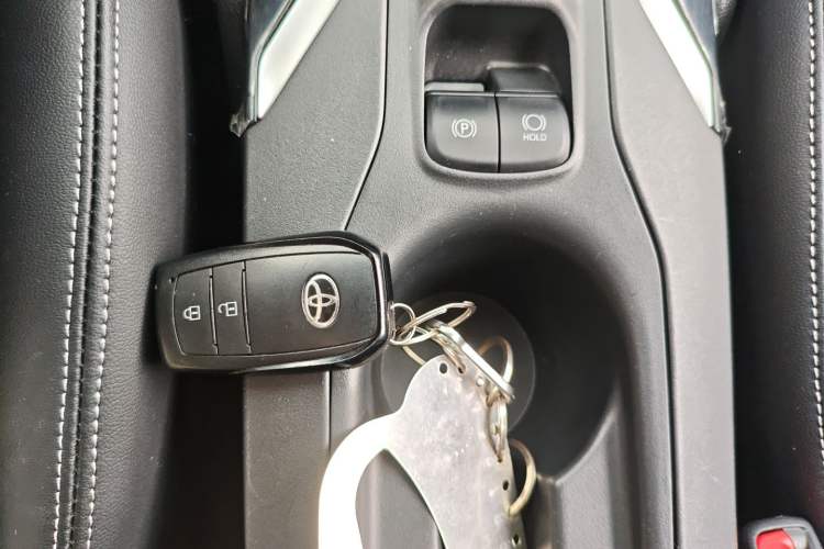 Used Toyota Corolla Cross 2024 2.0L Elite Edition Interior 1