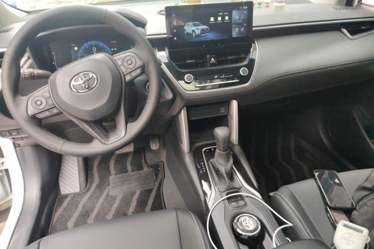 Used Toyota Corolla Cross 2024 2.0L Elite Edition Interior 2