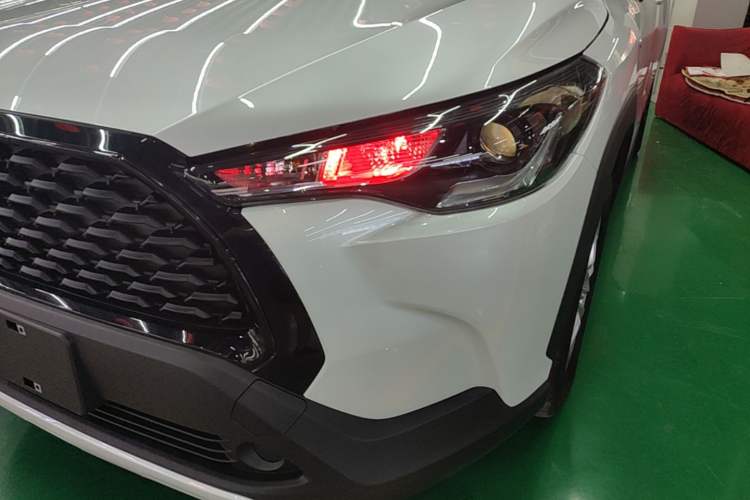 Used Toyota Corolla Cross 2024 2.0L Smart Electric Hybrid Dual-Engine Pioneer Edition Left Front Headlight