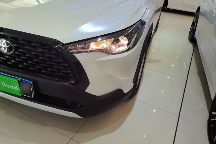 Used Toyota Corolla Cross 2024 2.0L Smart Electric Hybrid Dual-Engine Pioneer Edition Left Front Headlight