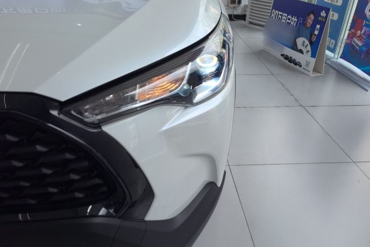 Used Toyota Corolla Cross 2024 2.0L Pioneer Edition Left Front Headlight