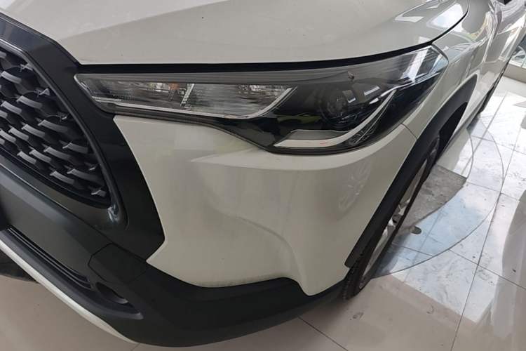 Used Toyota Corolla Cross 2024 2.0L Pioneer Edition Left Front Headlight