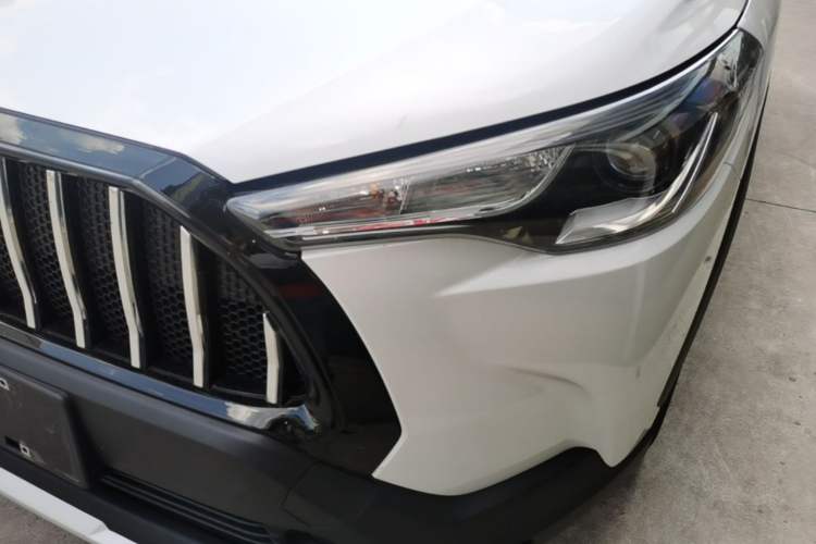 Used Toyota Corolla Cross 2024 2.0L Pioneer Edition Left Front Headlight