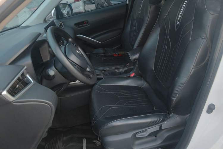 Used Toyota Corolla Cross 2024 2.0L Elite Edition Left Front Seat