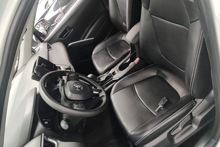Used Toyota Corolla Cross 2024 2.0L Pioneer Edition Left Front Seat