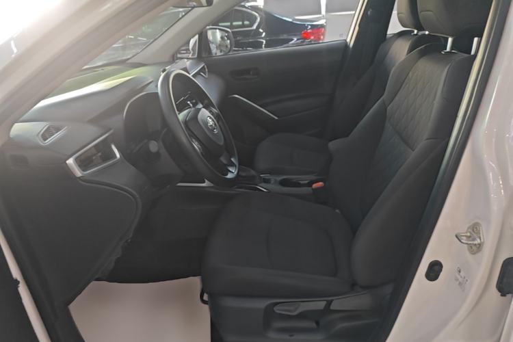 Used Toyota Corolla Cross 2024 2.0L Pioneer Edition Left Front Seat