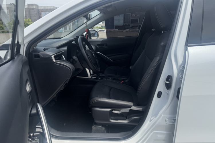 Used Toyota Corolla Cross 2024 2.0L Pioneer Edition Left Front Seat