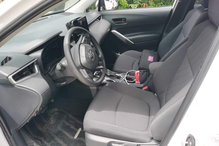 Used Toyota Corolla Cross 2024 2.0L Pioneer Edition Left Front Seat