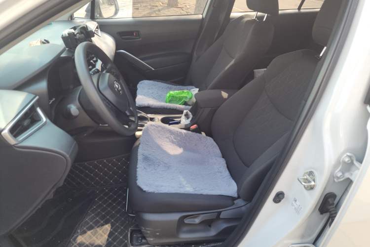 Used Toyota Corolla Cross 2024 2.0L Smart Electric Hybrid Dual-Engine Pioneer Edition Left Front Seat