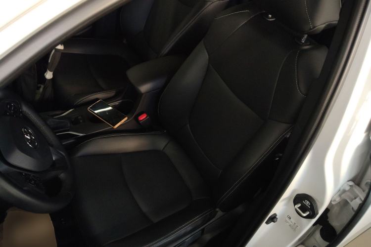 Used Toyota Corolla Cross 2024 2.0L Pioneer Edition Left Front Seat