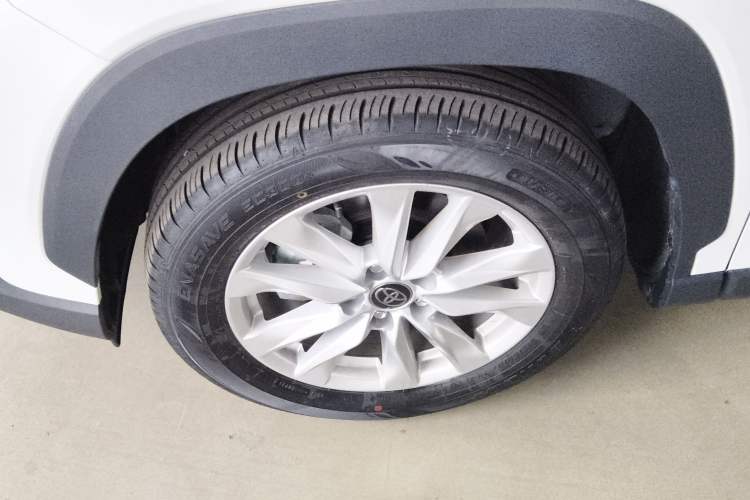 Used Toyota Corolla Cross 2024 2.0L Smart Electric Hybrid Dual-Engine Pioneer Edition Exterior 4