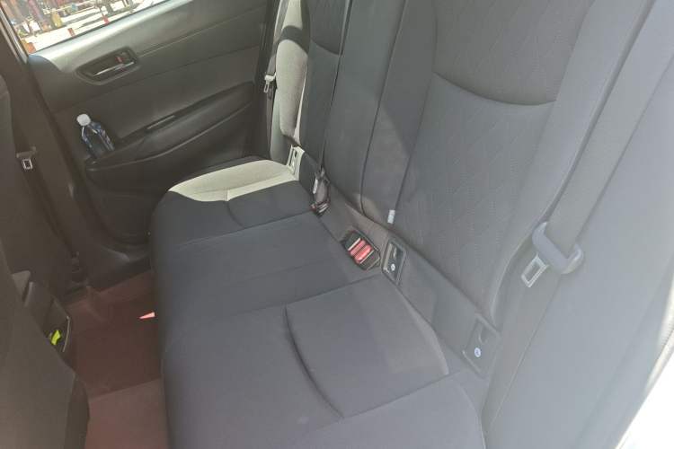 Used Toyota Corolla Cross 2024 2.0L Smart Electric Hybrid Dual-Engine Pioneer Edition Left Rear Seat
