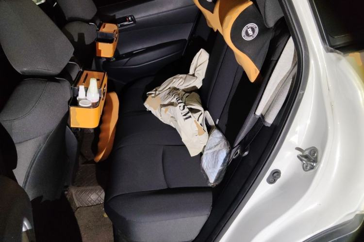 Used Toyota Corolla Cross 2024 2.0L Smart Electric Hybrid Dual-Engine Elite Edition Left Rear Seat