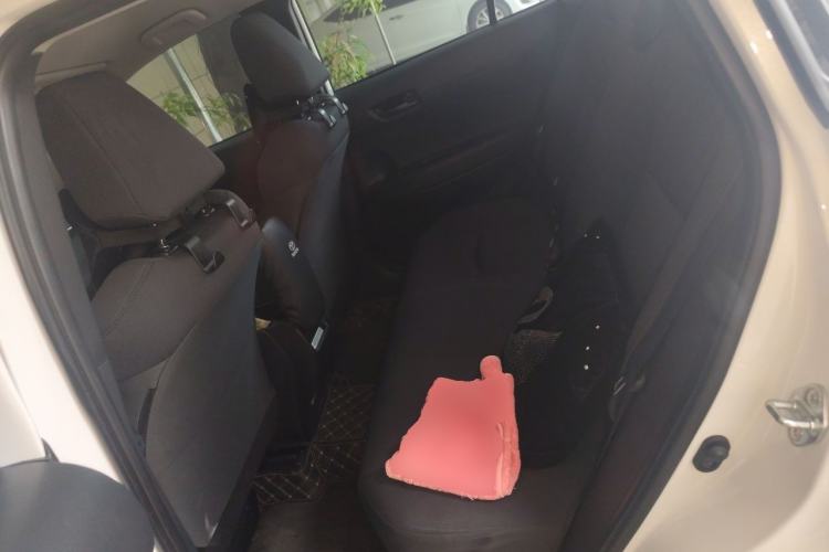 Used Toyota Corolla Cross 2024 2.0L Smart Electric Hybrid Dual-Engine Pioneer Edition Left Rear Seat