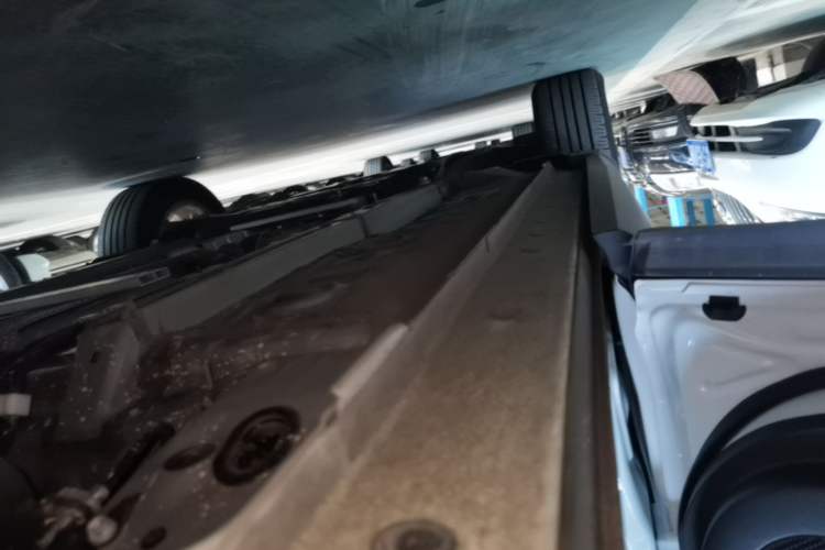 Used Toyota Corolla Cross 2024 2.0L Pioneer Edition Left Side Sill