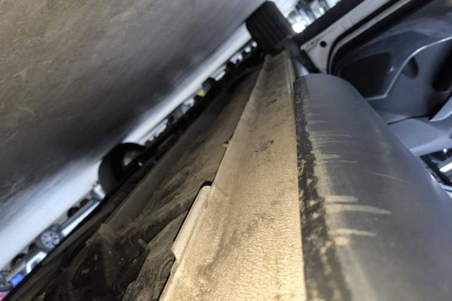 Used Toyota Corolla Cross 2024 2.0L Elite Edition Left Side Sill