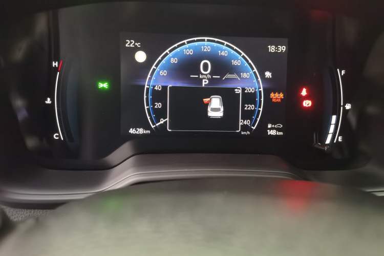 Used Toyota Corolla Cross 2024 2.0L Pioneer Edition Odometer Close Up