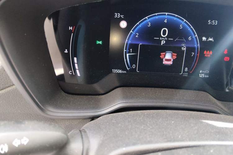 Used Toyota Corolla Cross 2024 2.0L Pioneer Edition Odometer Close Up