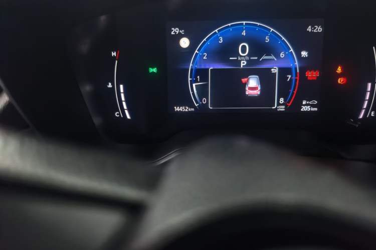Used Toyota Corolla Cross 2024 2.0L Pioneer Edition Odometer Close Up