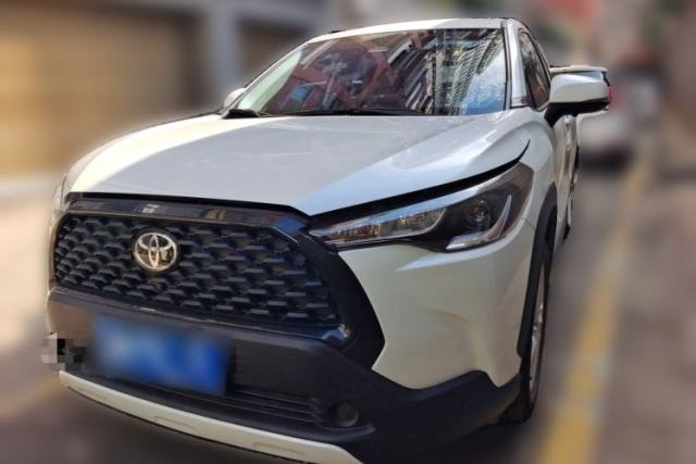 Używany Toyota Corolla Cross 2024 2.0L Pioneer Edition