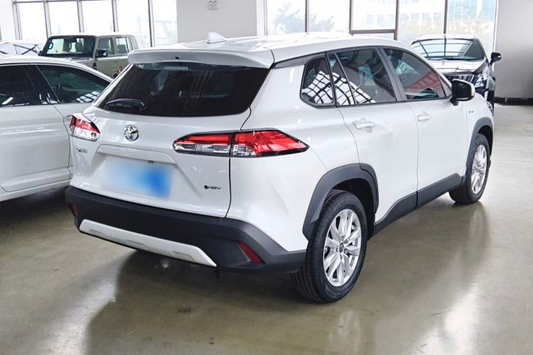 Used Toyota Corolla Cross 2024 2.0L Smart Electric Hybrid Dual-Engine Pioneer Edition Rear Right 45 Deg