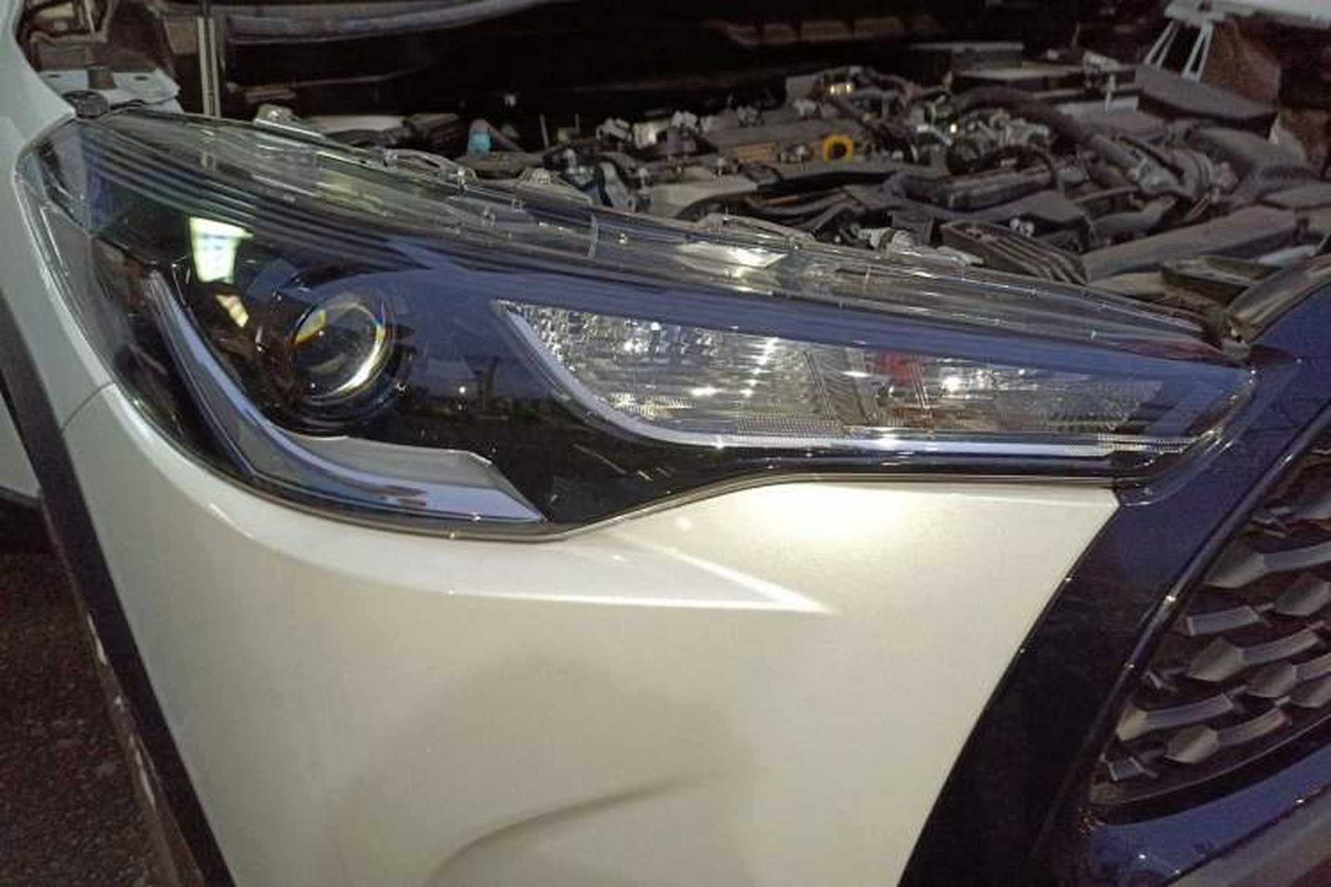 Used Toyota Corolla Cross 2024 2.0L Pioneer Edition Right Front Headlight