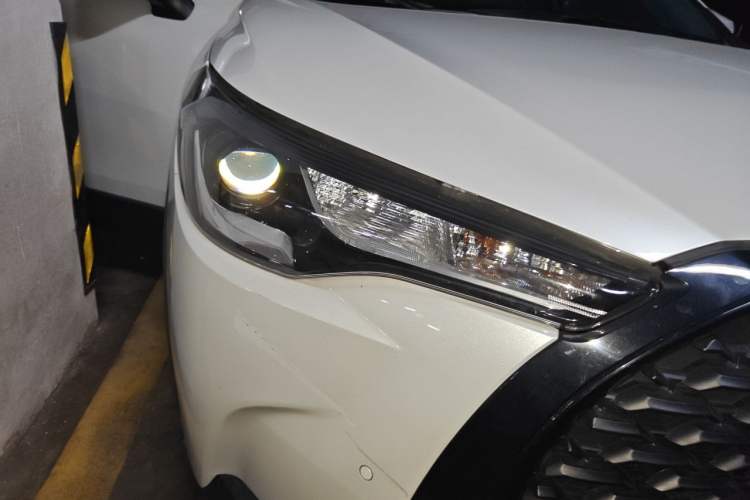 Used Toyota Corolla Cross 2024 2.0L Flagship Edition Right Front Headlight