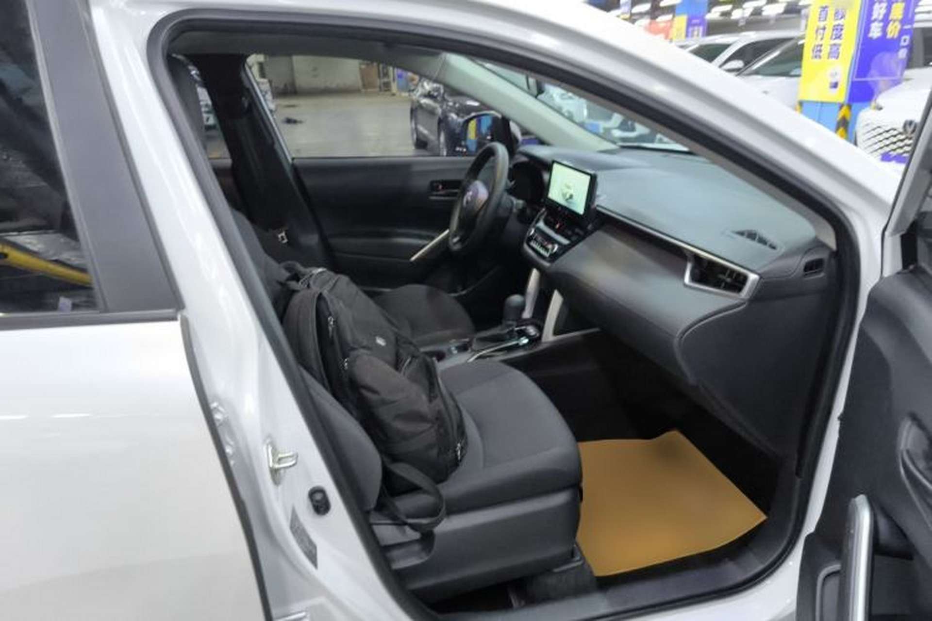 Used Toyota Corolla Cross 2024 2.0L Elite Edition Right Front Seat