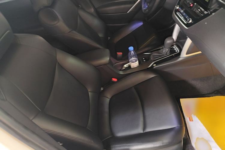 Used Toyota Corolla Cross 2024 2.0L Smart Electric Hybrid Dual-Engine Pioneer Edition Right Front Seat