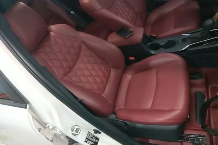 Used Toyota Corolla Cross 2024 2.0L Elite Edition Right Front Seat