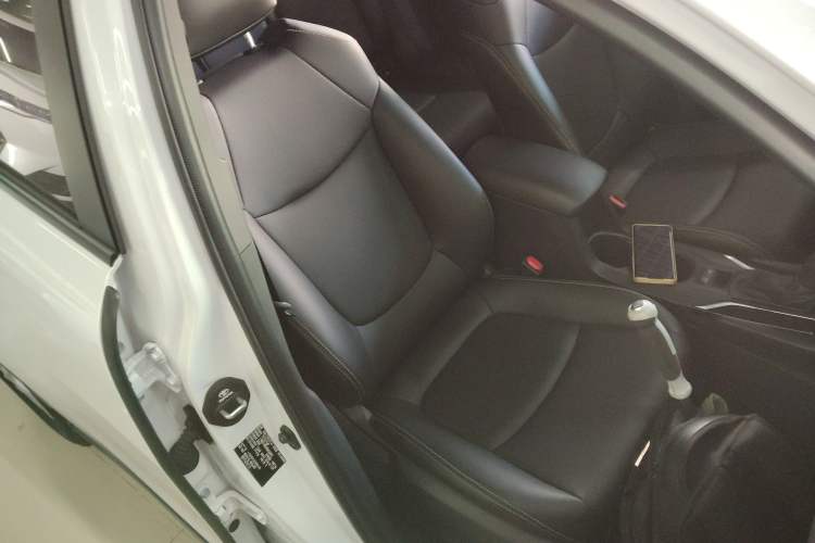 Used Toyota Corolla Cross 2024 2.0L Pioneer Edition Right Front Seat
